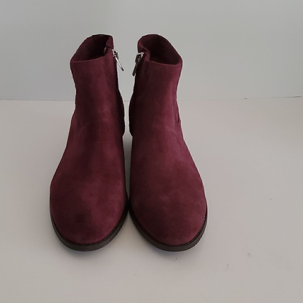Coach Women's Danni Suede Booties Wine Size 7.5 - Picture 2 of 14